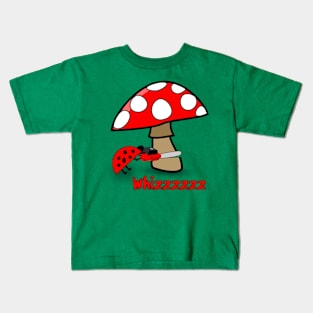 Jealous ladybug sawing a mushroom , Mimiw Kids T-Shirt